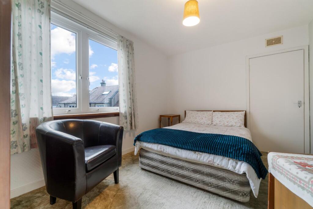 11_glenacre dr 010.jpg