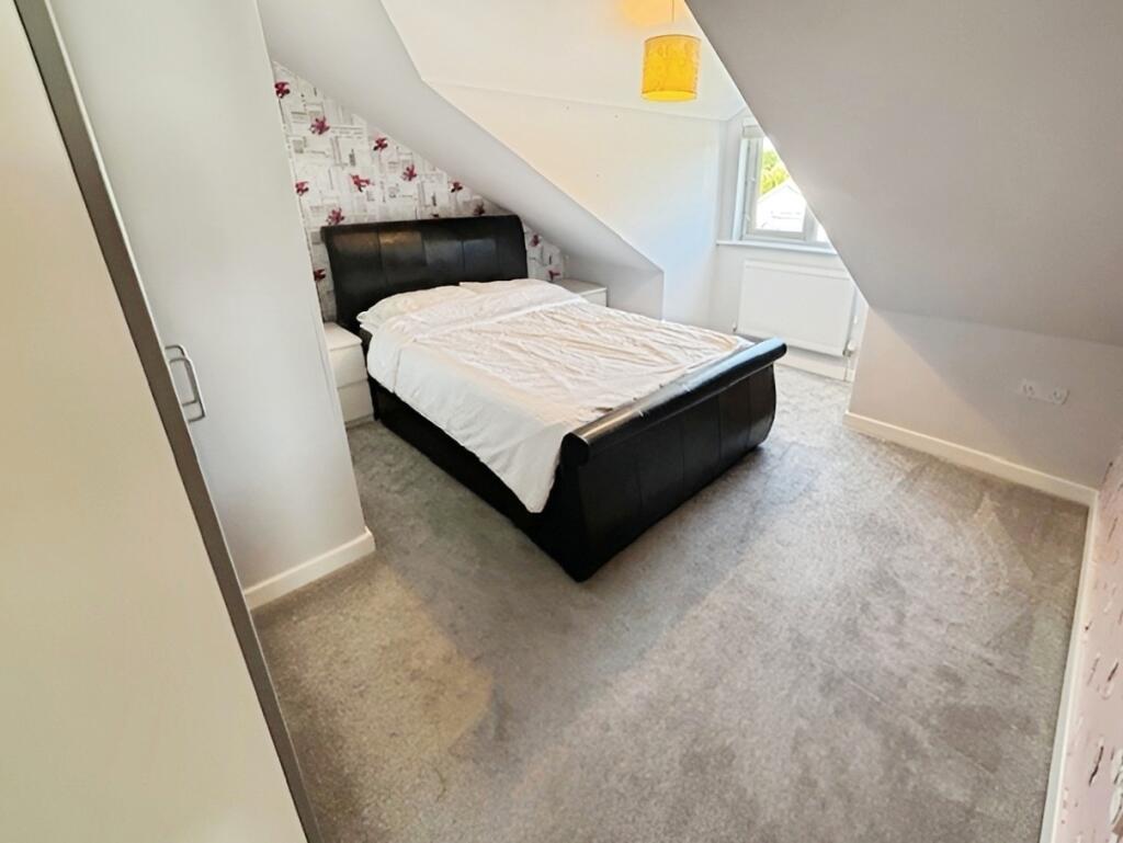 417e8a40bedroom202