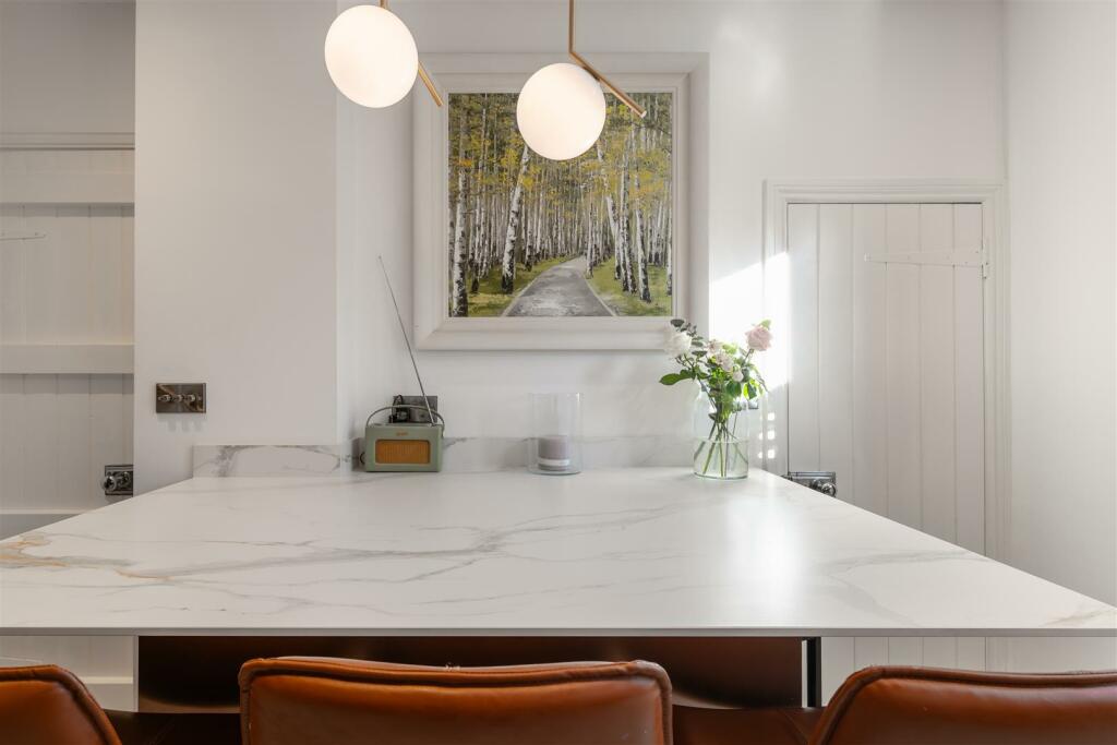 kitchen-5.jpg