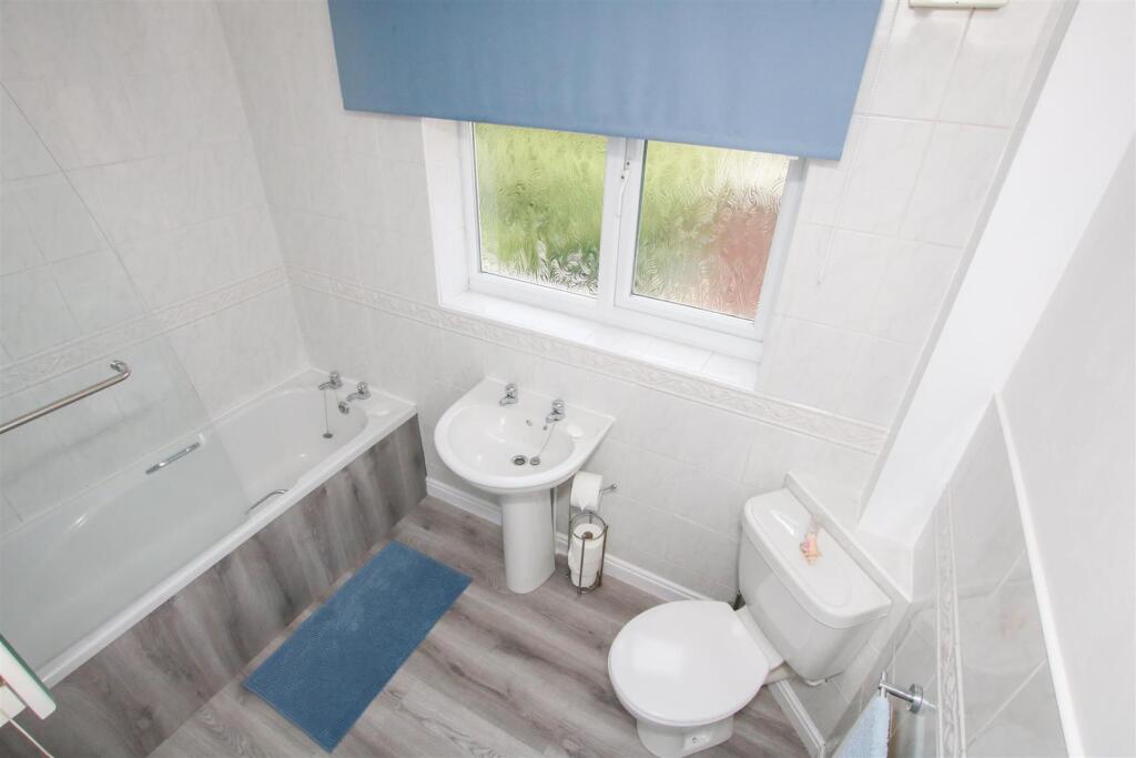 HOUSE BATHROOM