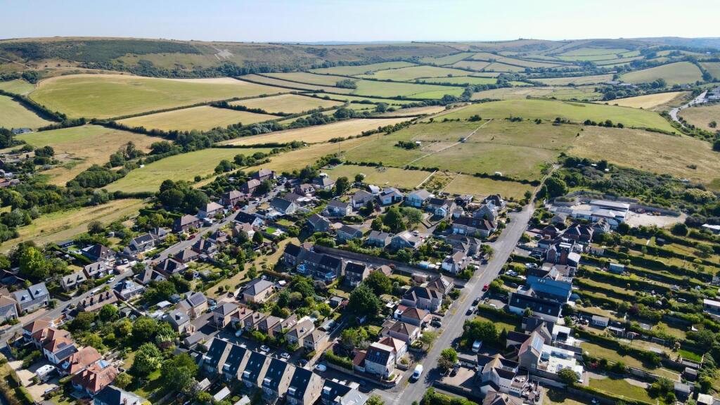 dji_fly_20250710_092956_458_1752136205472_photo.jp