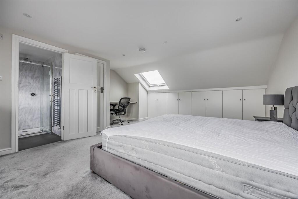 68 Kirby Road, Copnor-Small-PorticoMarketing-SoldB