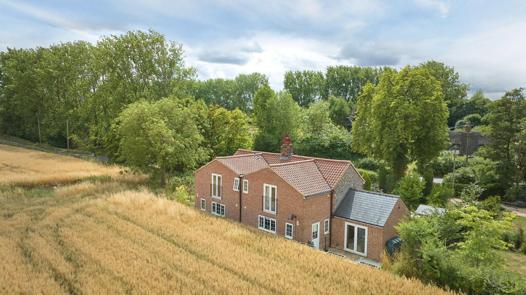 Flint Cottage 160...