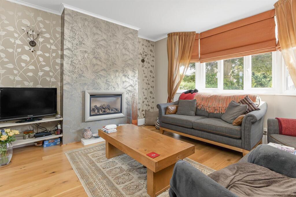 12 Longrood Road (28).jpg