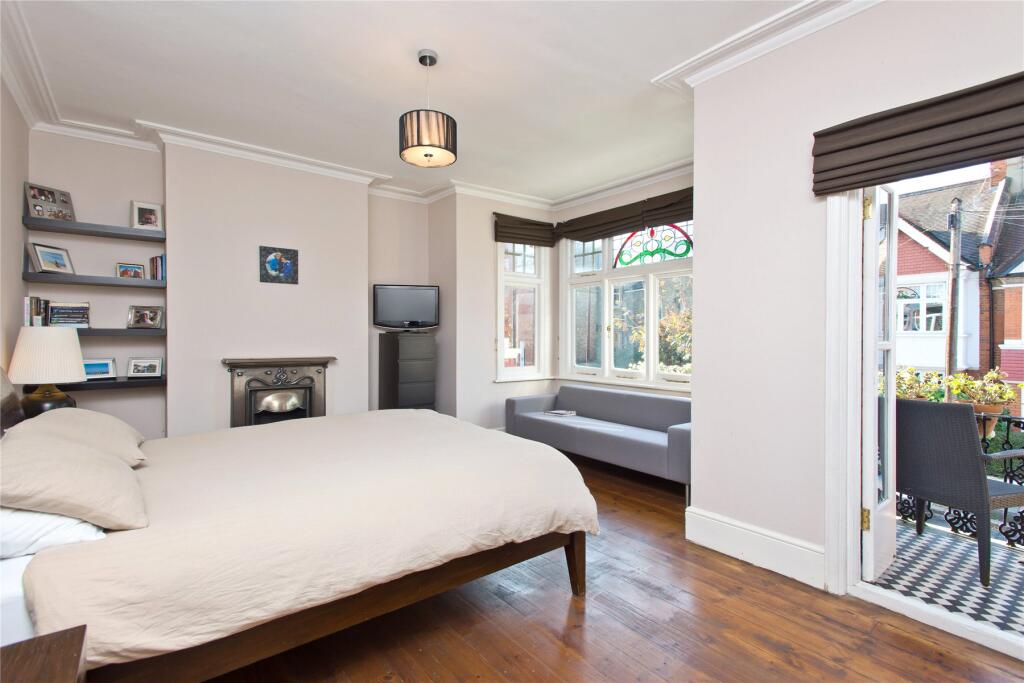 Picture No. 03