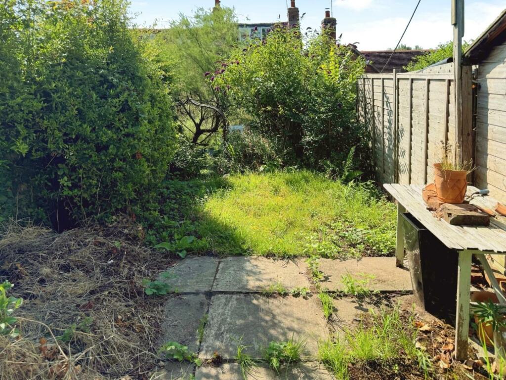 cd644207-Garden 20Top.jpg