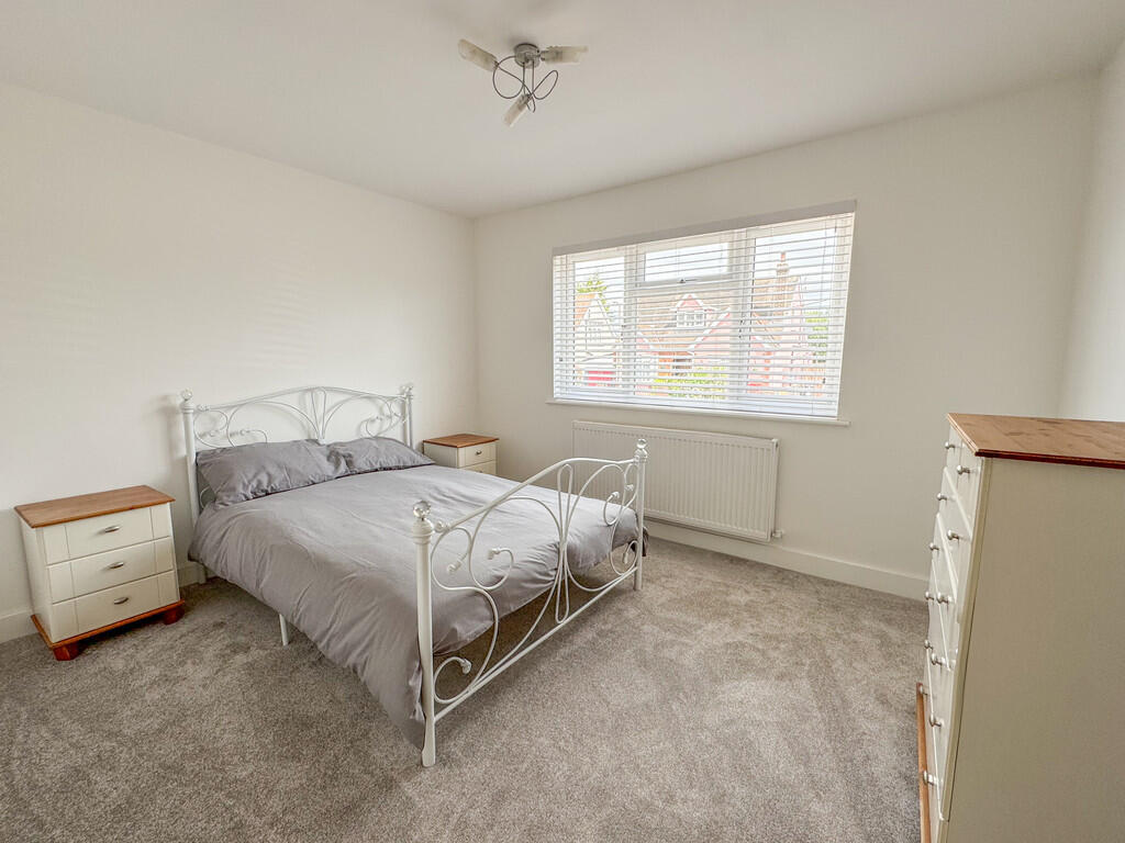 bed 4