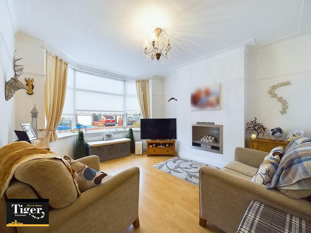 CAM03440G0-PR0190...