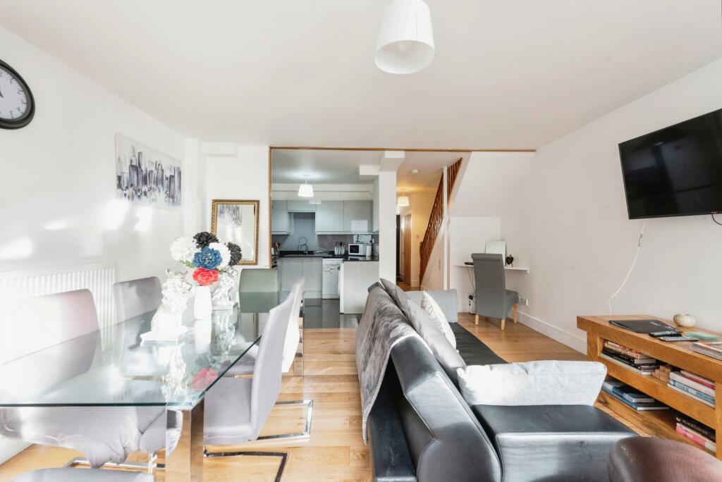 Living / Dining Room