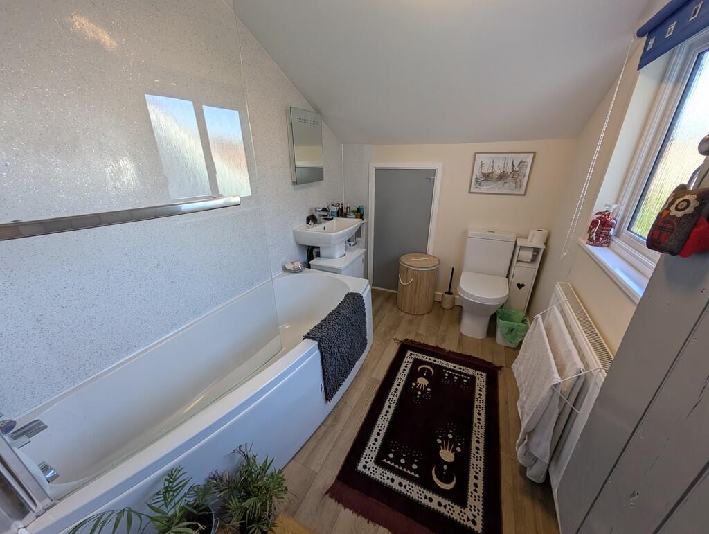 PXL_20250530_0747...