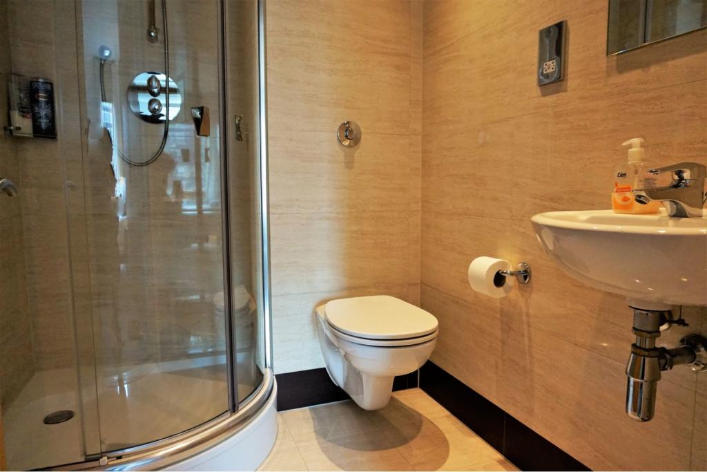 Master En-suite