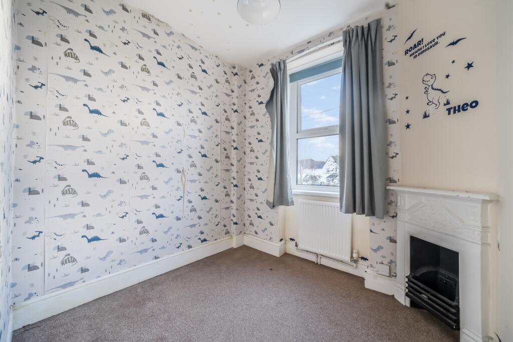 1386587-8-69452f799212f