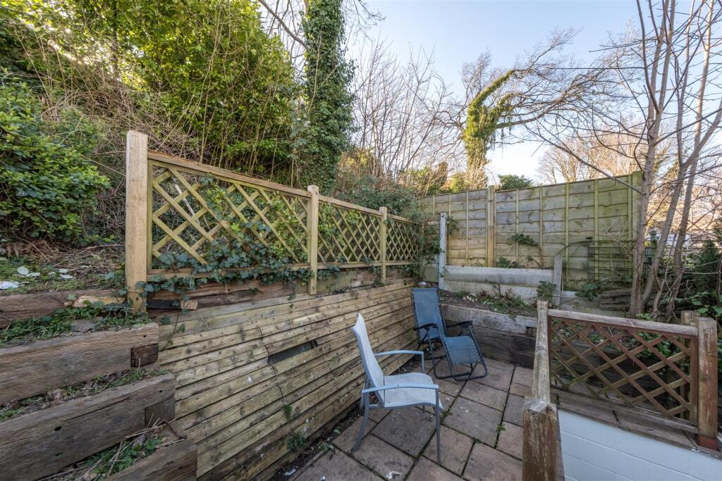 16 Weaver Road-024.jpg