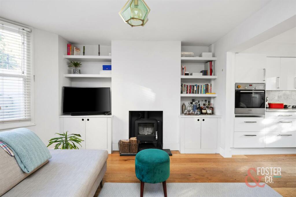 Clarendon Road, 62_007.jpg