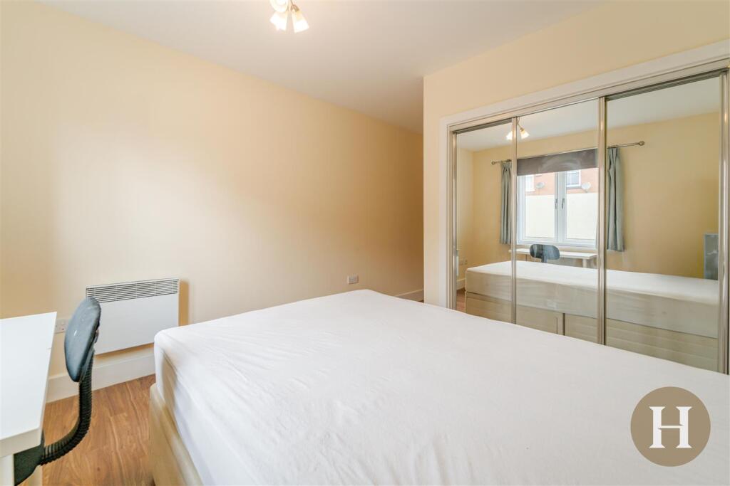 Hadleigh Estate Agents-19.jpg