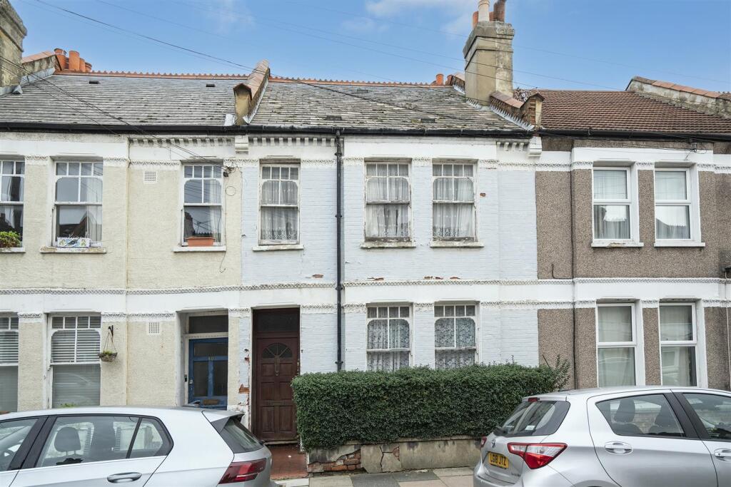 38 Gilbey Road SW17 external.jpg