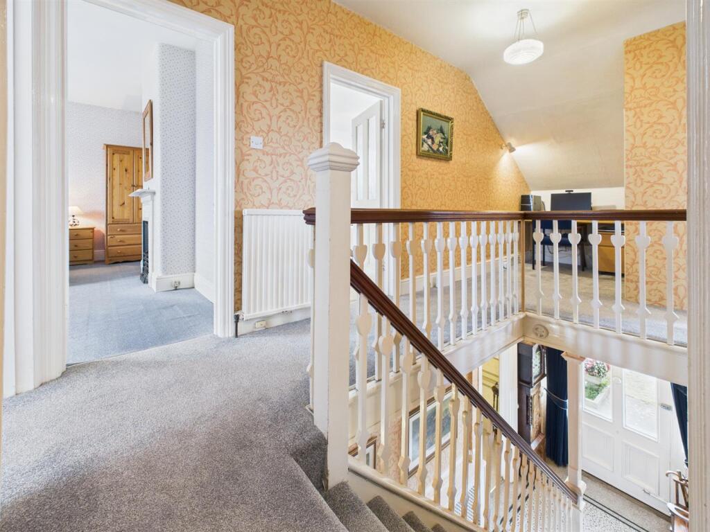 FIRST FLOOR STAIRS AND LANDING