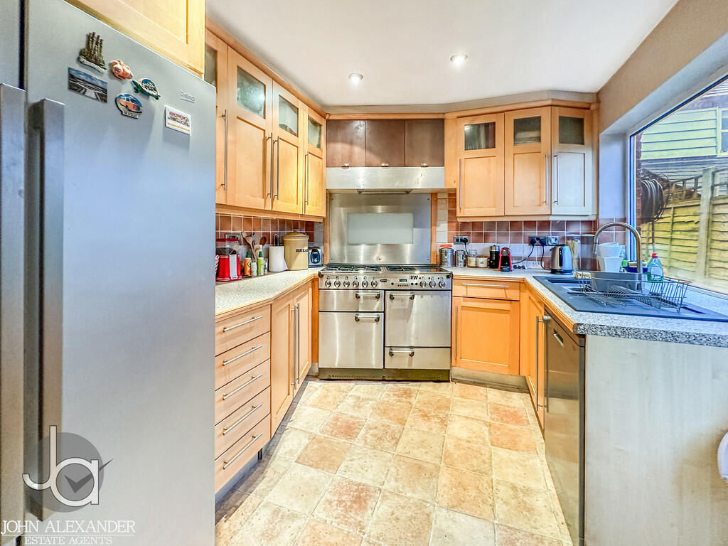 20241213_11074575...