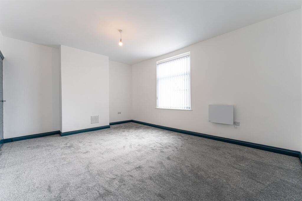 160 Lightwood Road - by Ralph Media Group 01096.jp