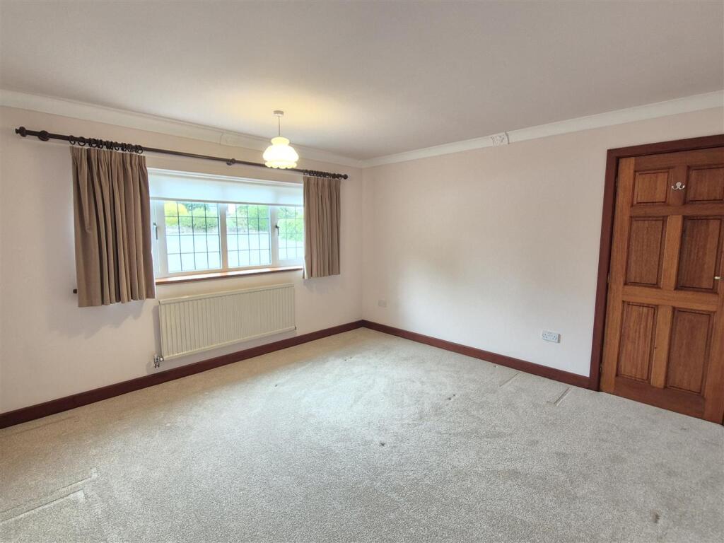 Double Bedroom