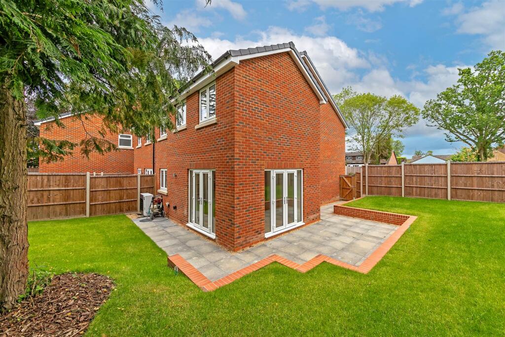 1OakviewGardens-35.jpg