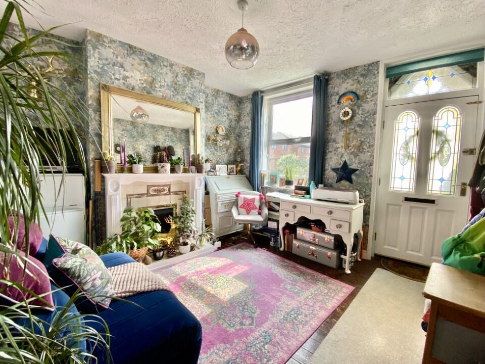 557c2e4f-777c-469b-9030-f831239c740a