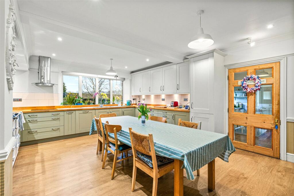 Open Plan Kitchen