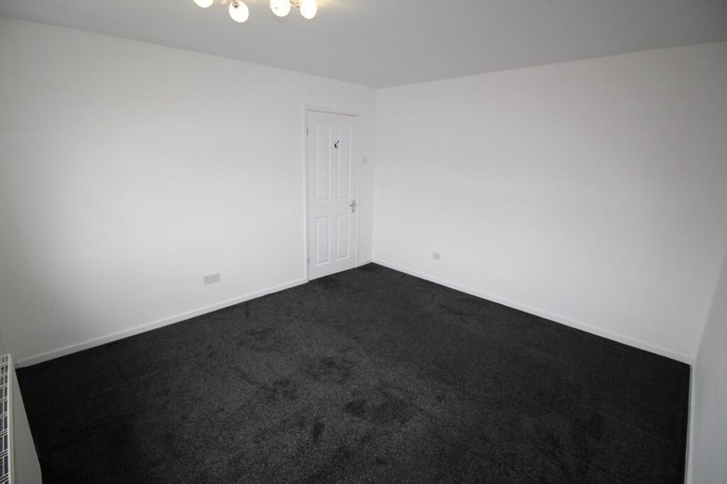 Bedroom (b)
