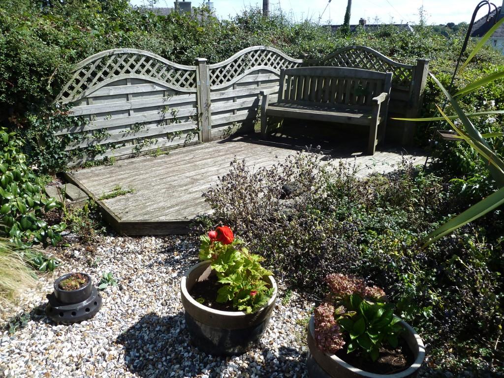 2nd seating area
