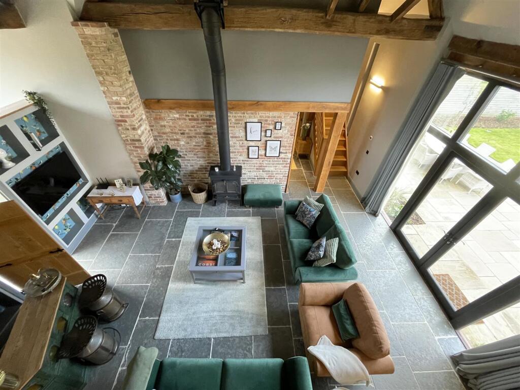 Living room from bed 4.jpg
