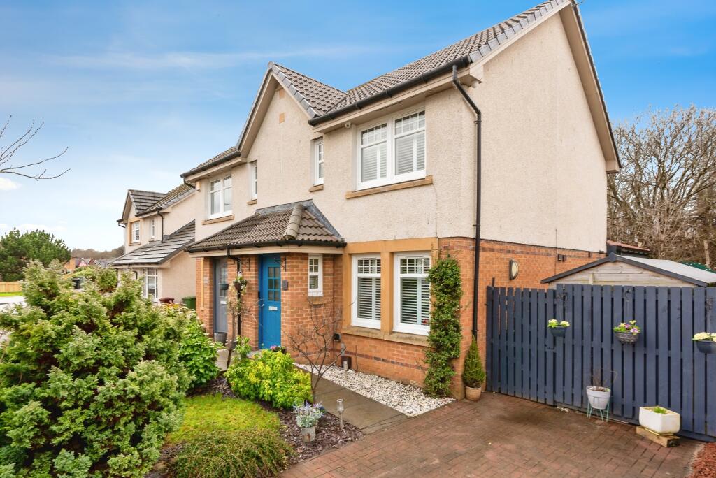 3westfarmavenue-7