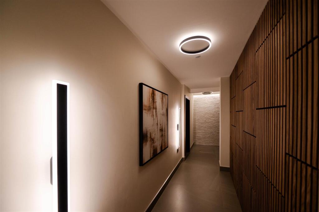 ImeldaPhoto_CromptonHouse_CommunalSpace21.jpg