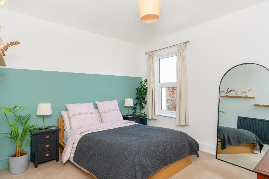 3L7CRSA - Bedroom F.jpg