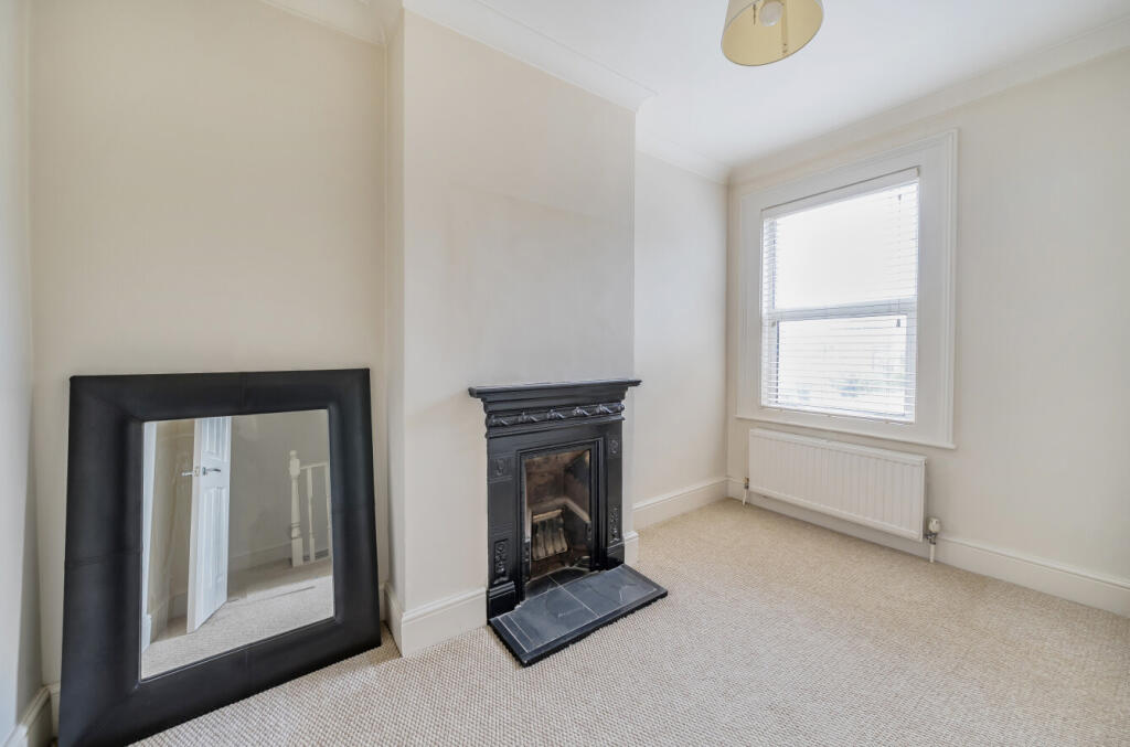 1369387-18-68f0a4...