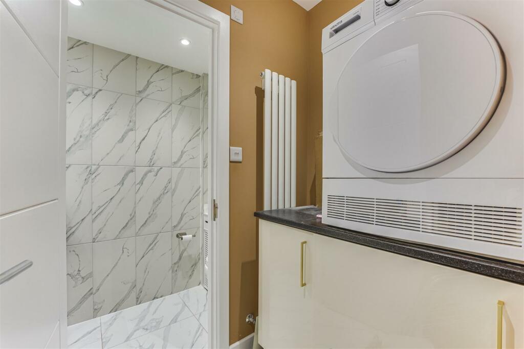 63 Leighton Road-9.jpg