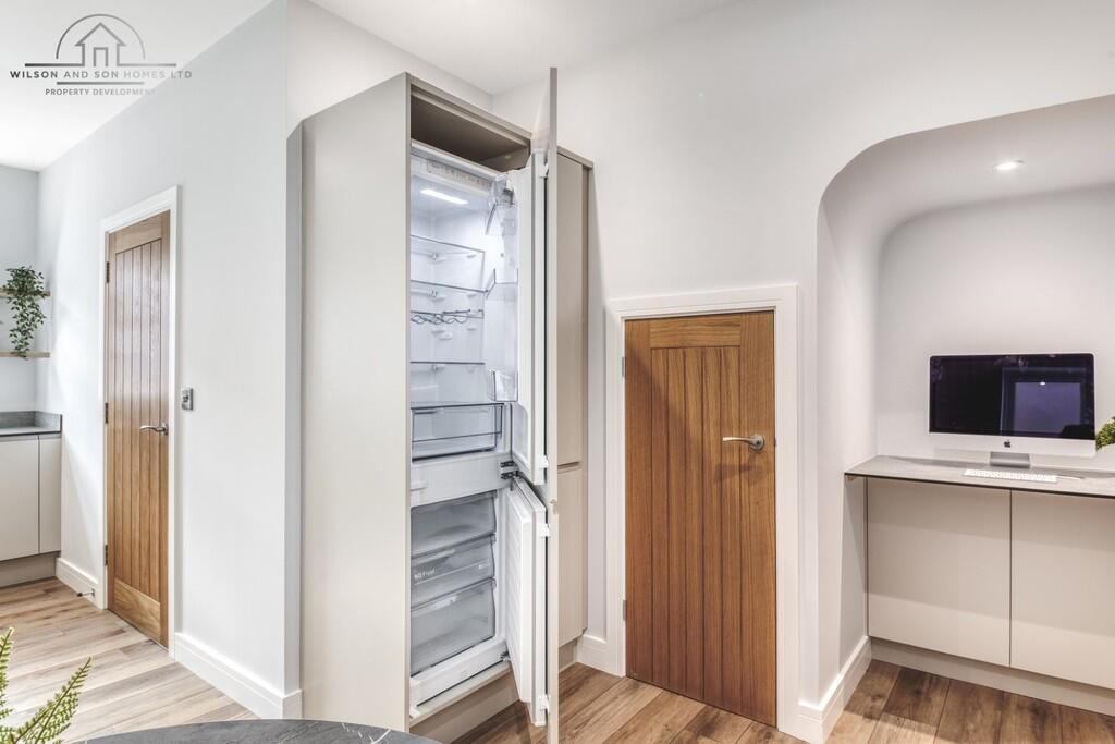 a43d4832-debe-4dd...