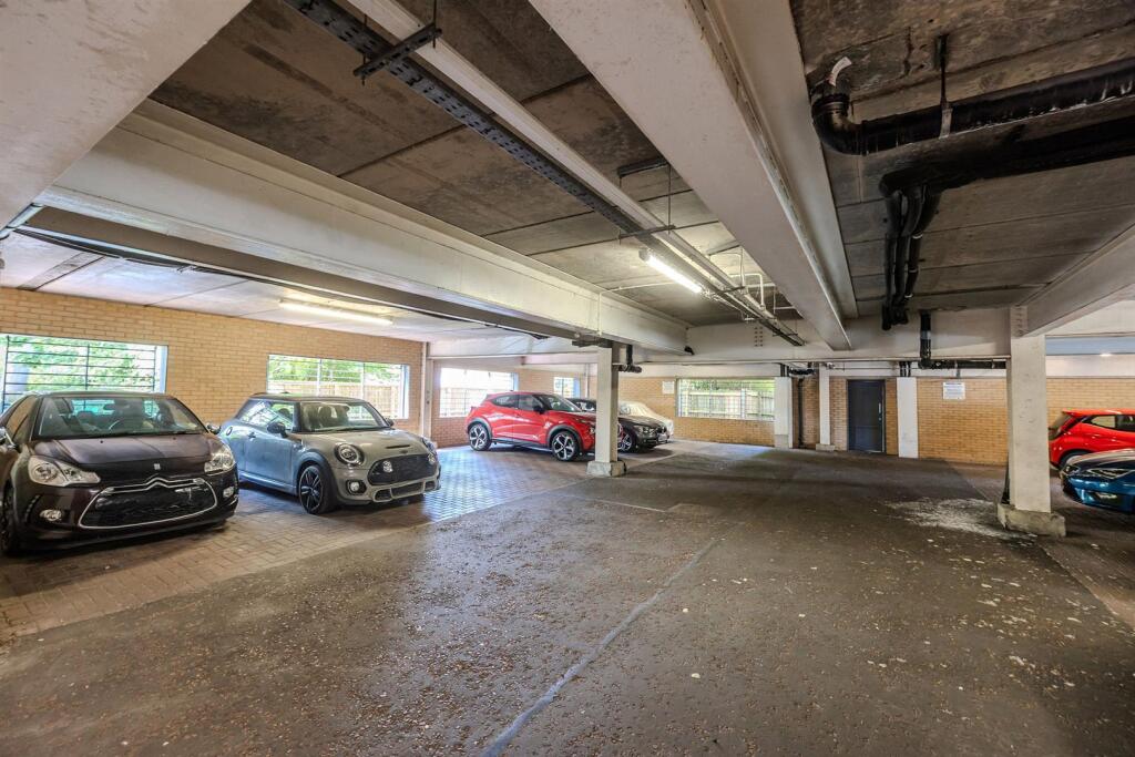 20ClarendonMews-21.jpg