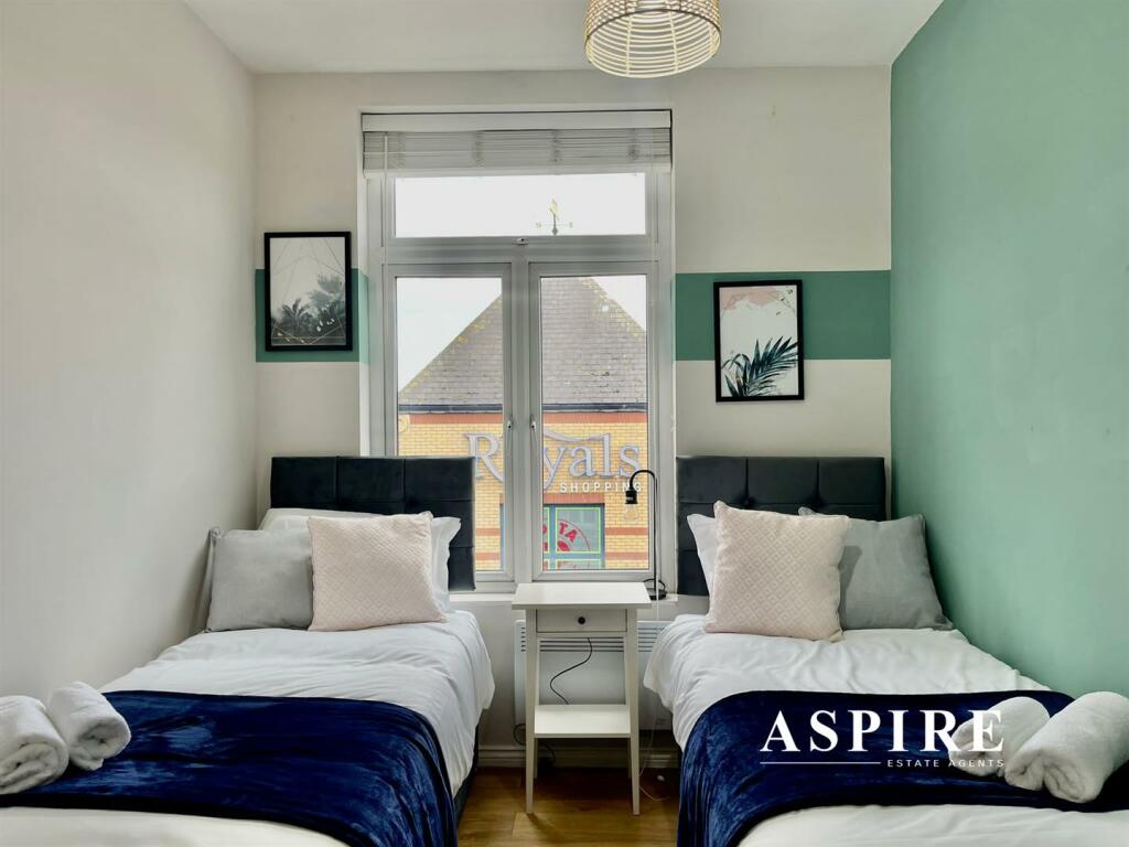 Aspire Benfleet1009.jpg