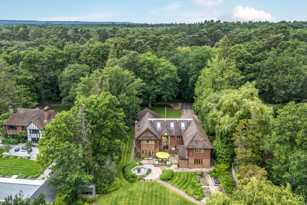 1303185-11-684b28...