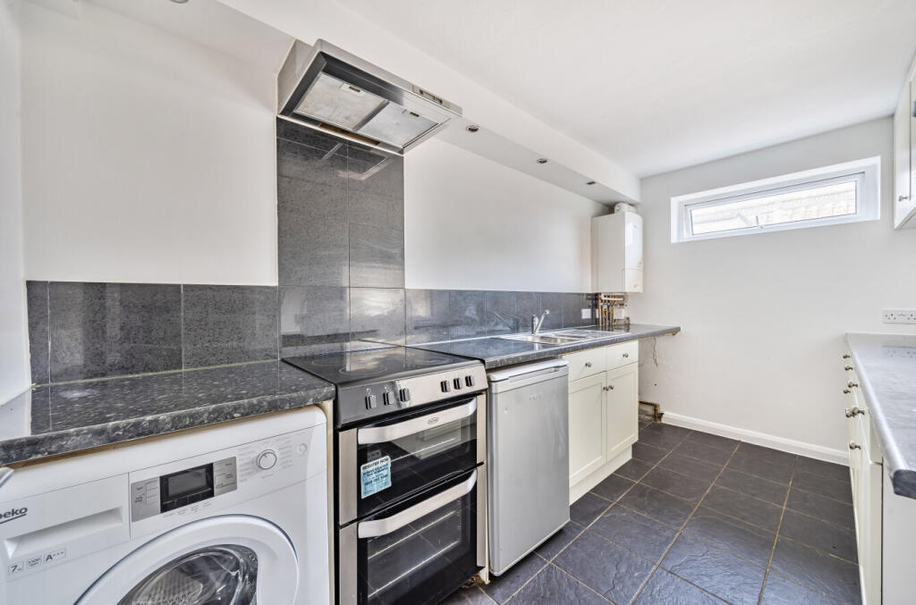 1304262-7-6840861...