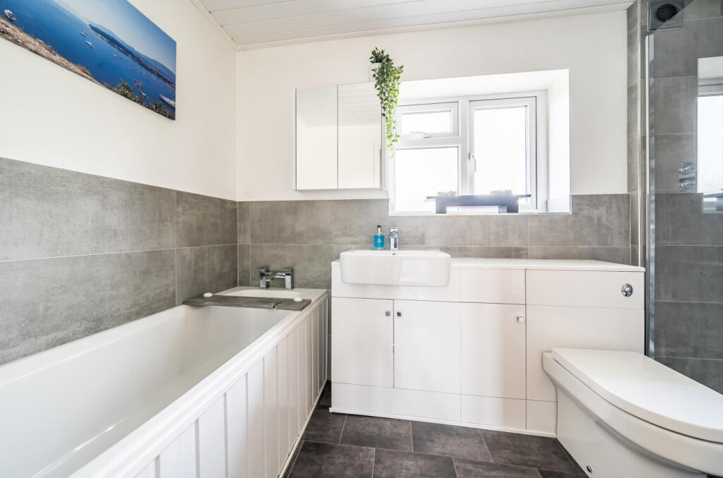 1345542-16-68aefd...