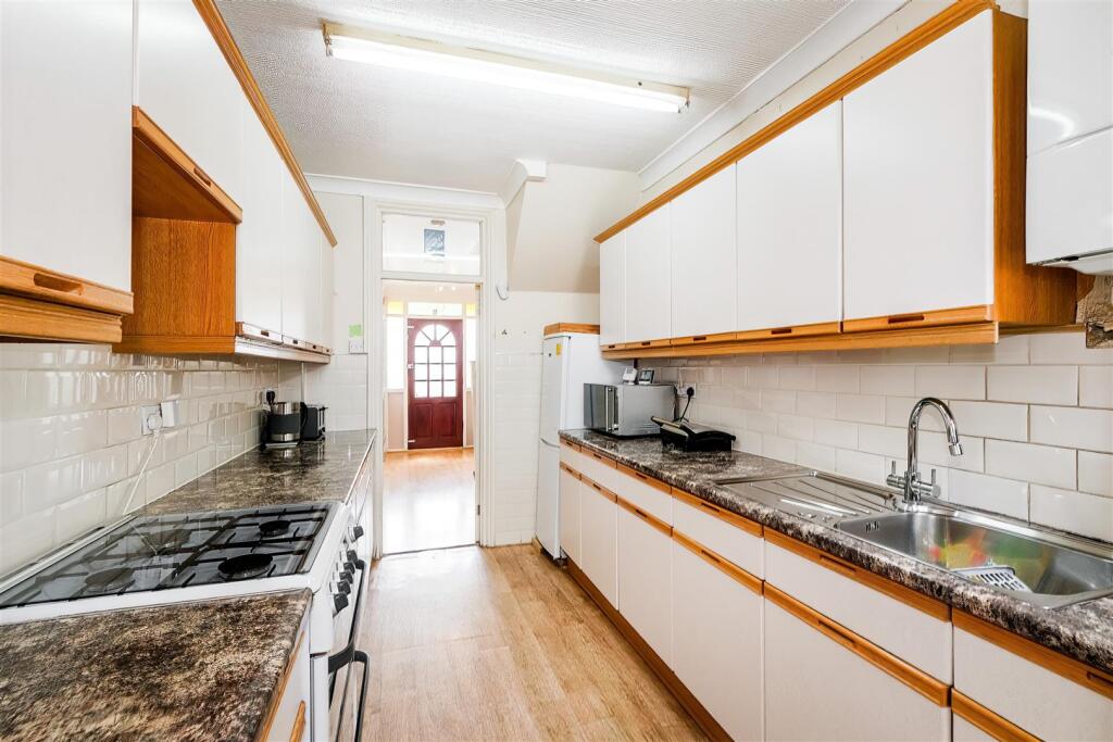 74 Tower Hamlets Road-9.jpg