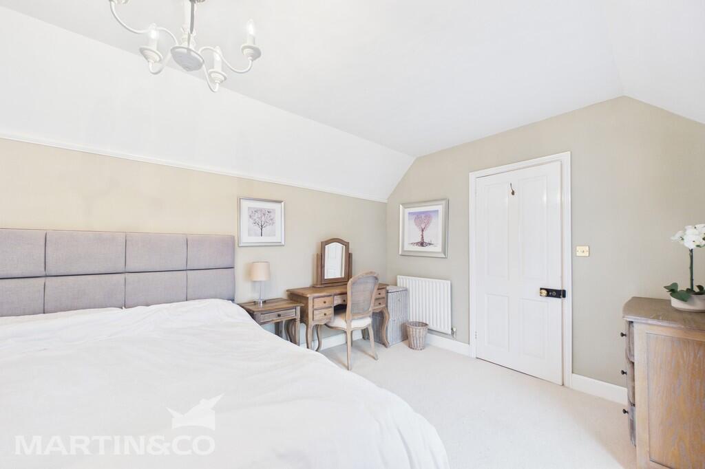 CAM01953G0-PR0140...