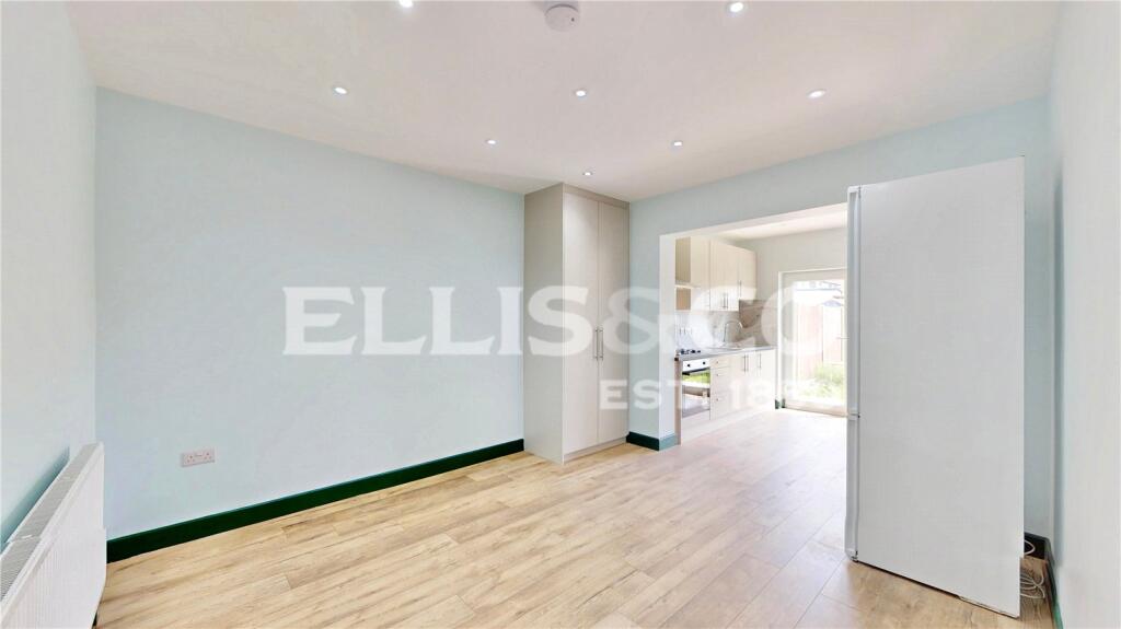 Picture No. 04