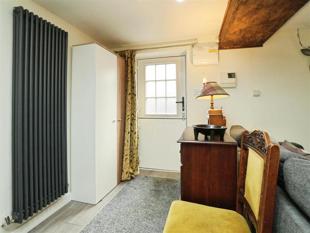 Open Plan Living / Dining / Kitchen