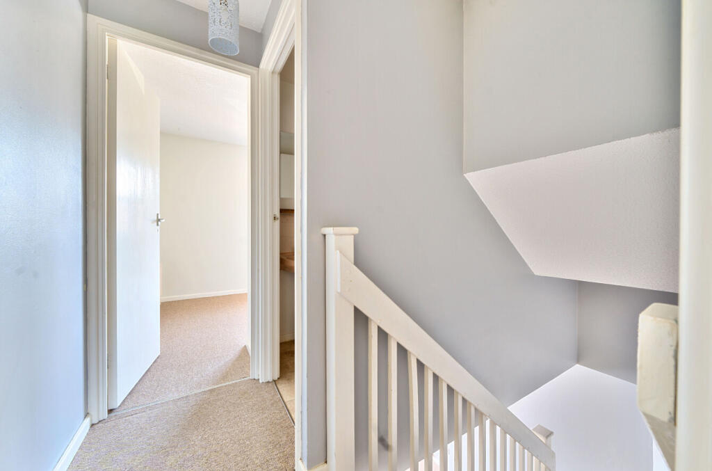 1298082-33-682c97...