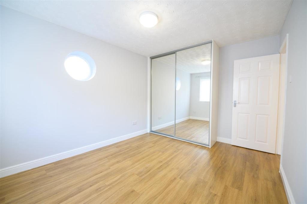 Main bedroom.jpg