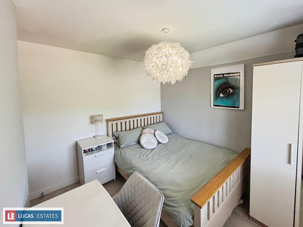 fa7bc72b-6F-41F3-...