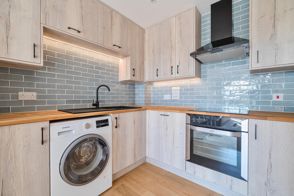 1342524-12-68a88f...