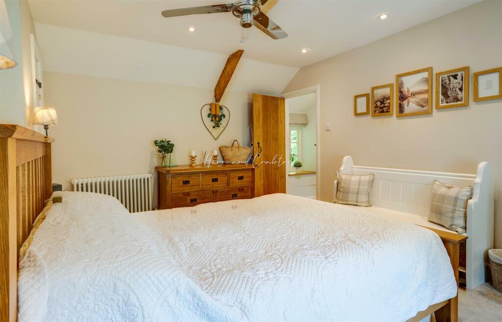 Rhiwbina Hill, Cardiff, HernCrabtree (33).jpg